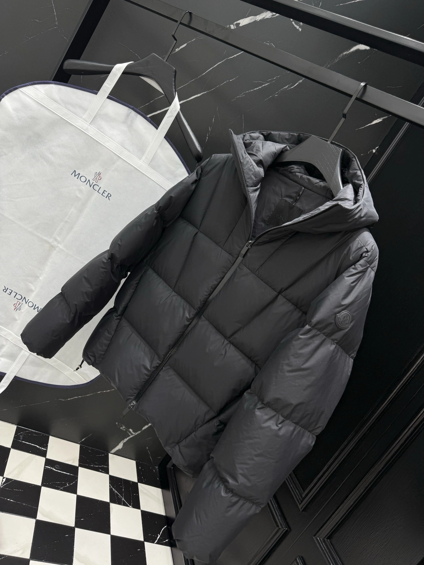 wg.luxury-- 7o9385r Down jacket white duck down item: E-F443J1227H